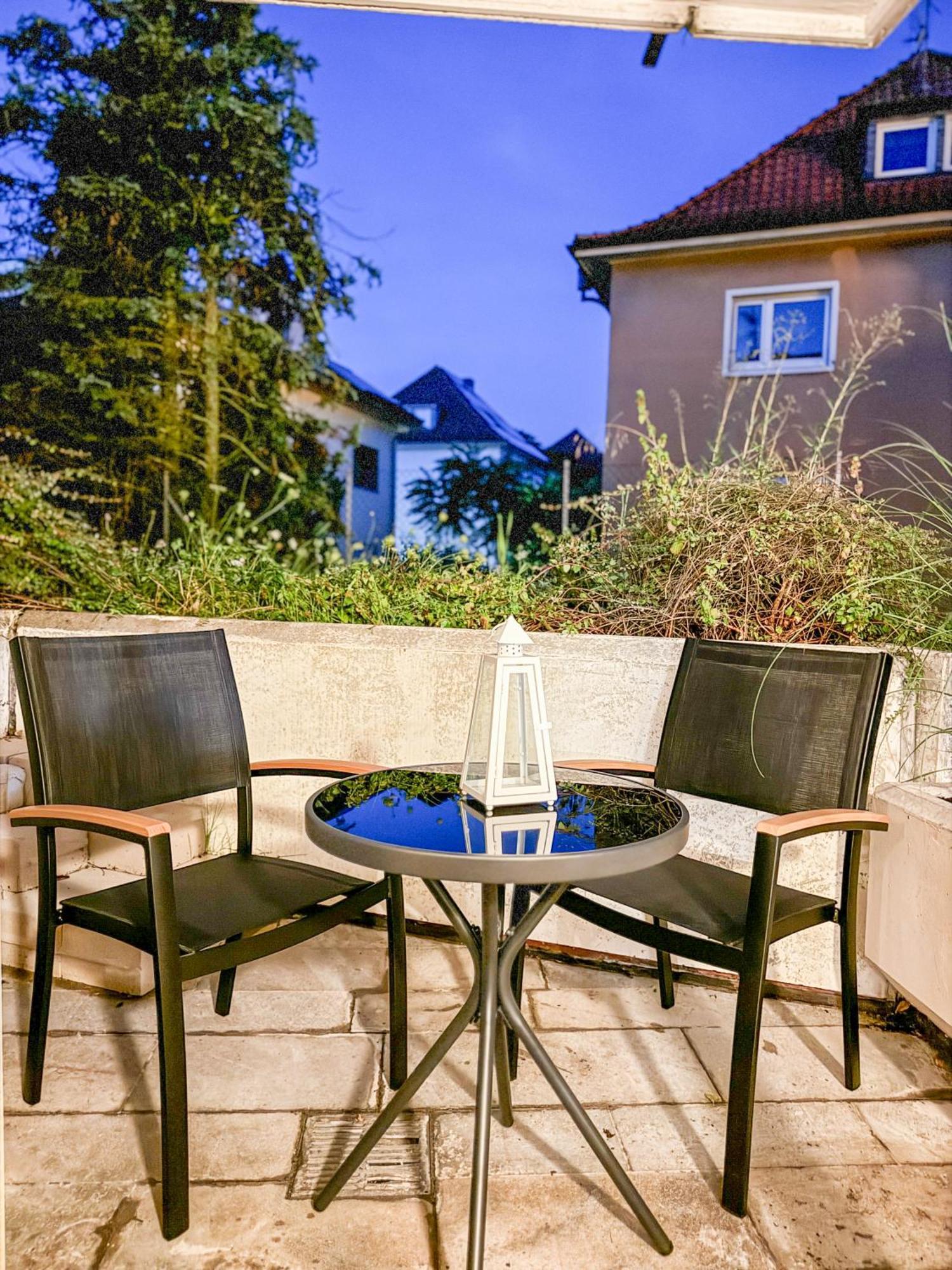 Leonardo Wuerzburg I Freistehende Badwanne Apartment Exterior foto
