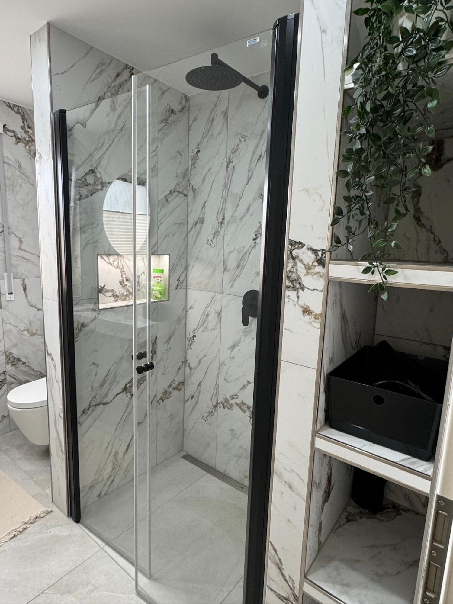 Leonardo Wuerzburg I Freistehende Badwanne Apartment Exterior foto